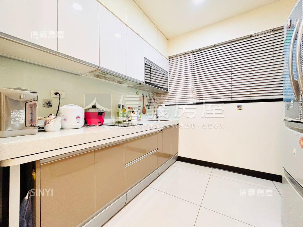 君泰．景觀２房房屋室內格局與周邊環境