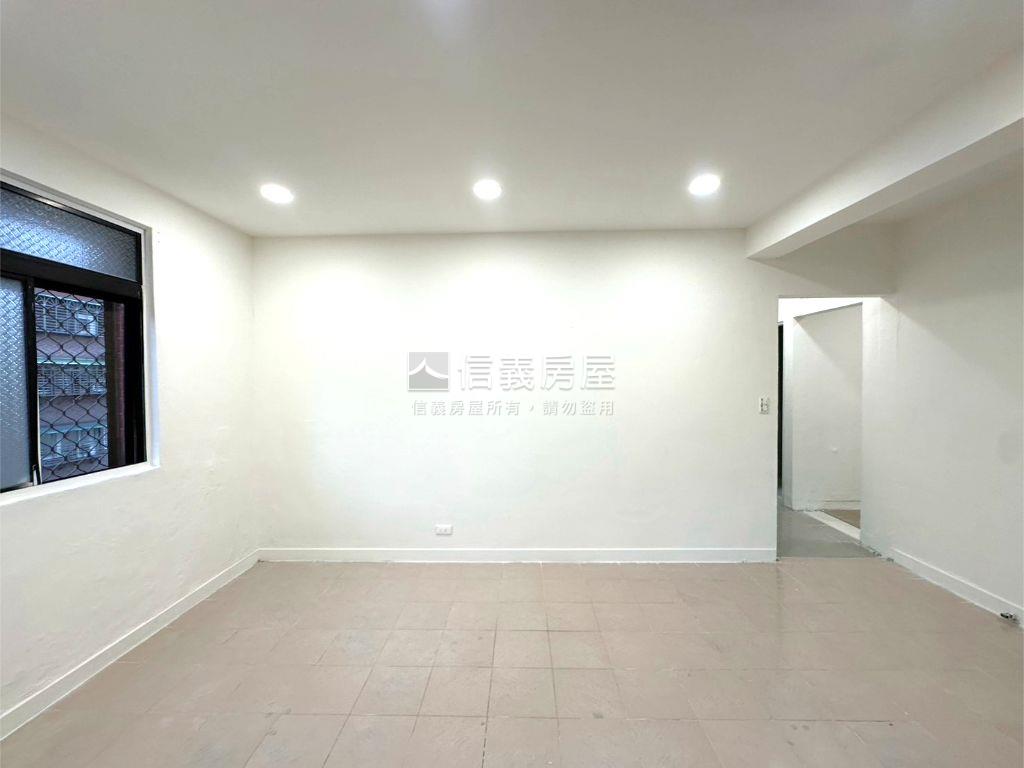 煥然一新明亮邊間大四房房屋室內格局與周邊環境