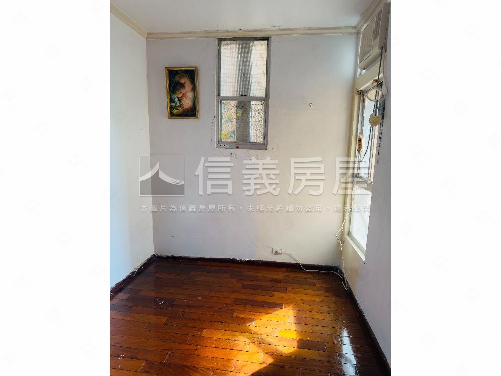 專任大安國宅邊間大３房房屋室內格局與周邊環境