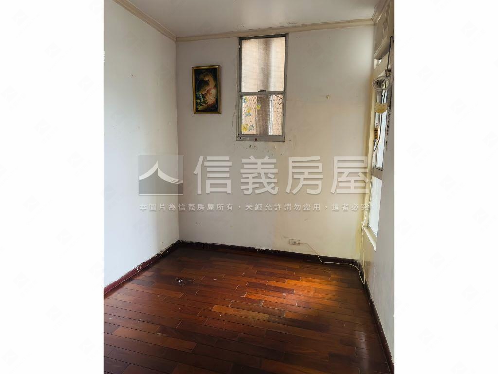 專任大安國宅邊間大３房房屋室內格局與周邊環境