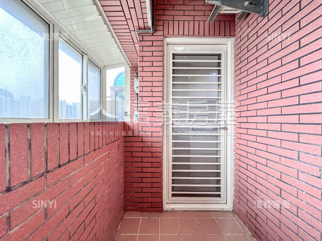 世電稀有３房房屋室內格局與周邊環境