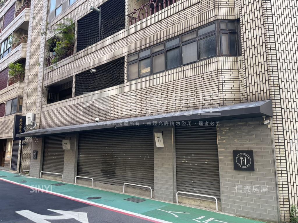 台大人潮三角窗金店房屋室內格局與周邊環境