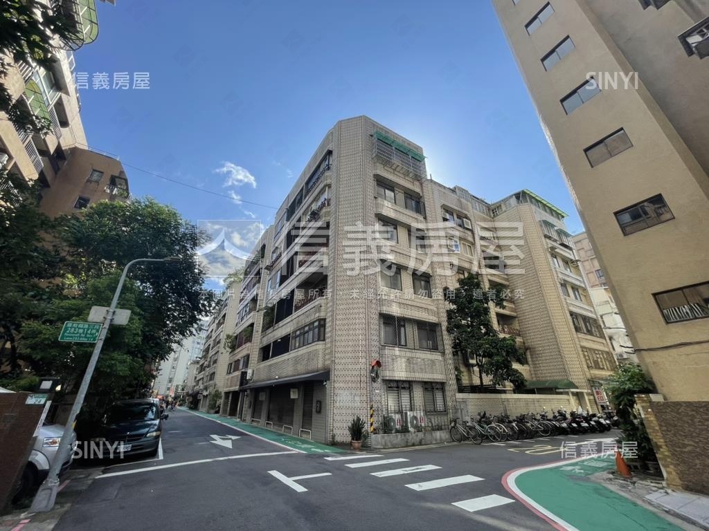 台大人潮三角窗金店房屋室內格局與周邊環境