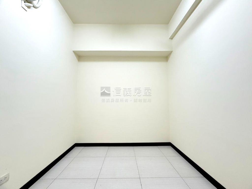 北區屋況優雙陽台三房平車房屋室內格局與周邊環境