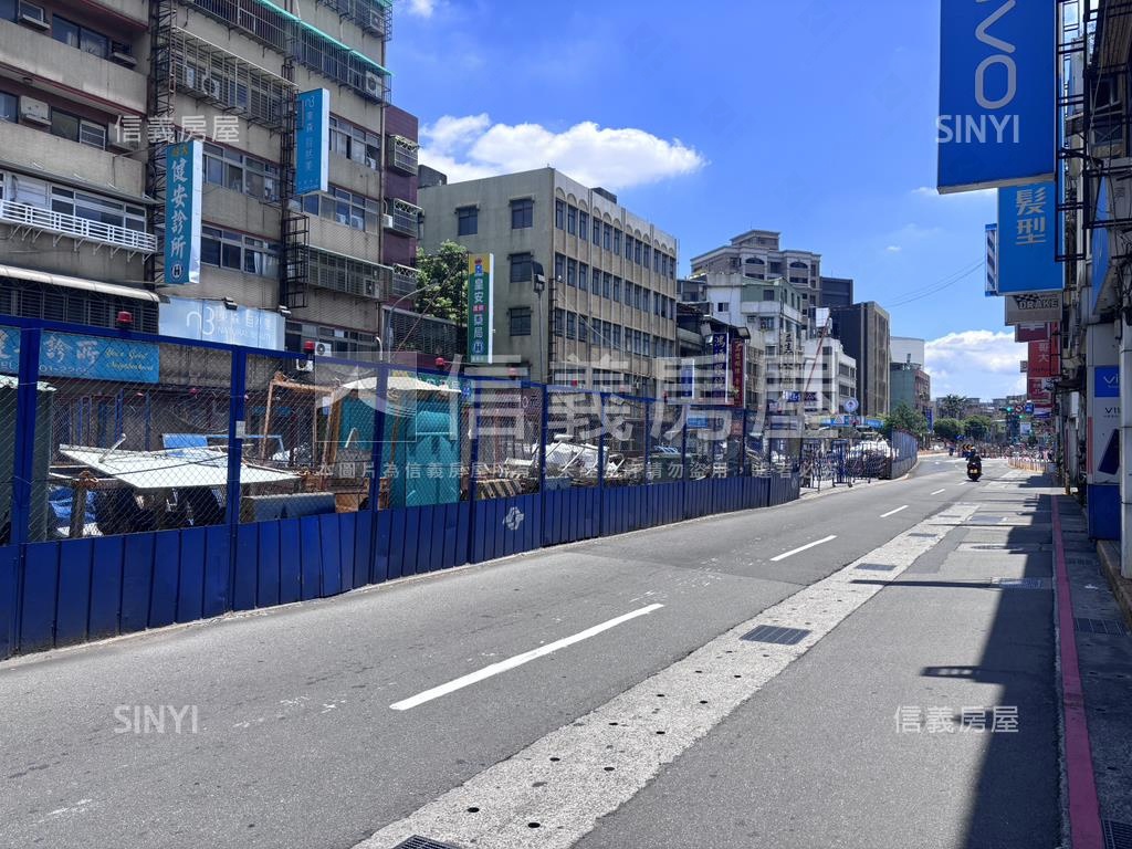 大馬路大店面透天房屋室內格局與周邊環境