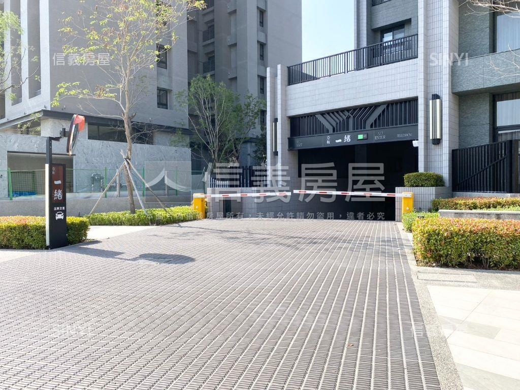亞昕一緒兩房雙衛平車房屋室內格局與周邊環境