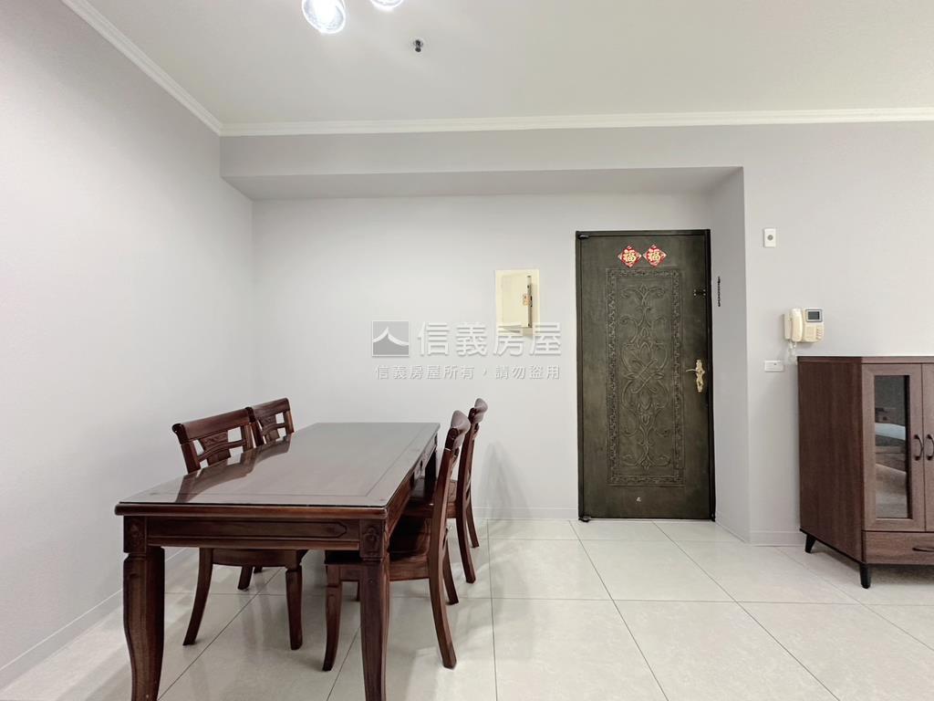 景秀８８高樓美三房房屋室內格局與周邊環境