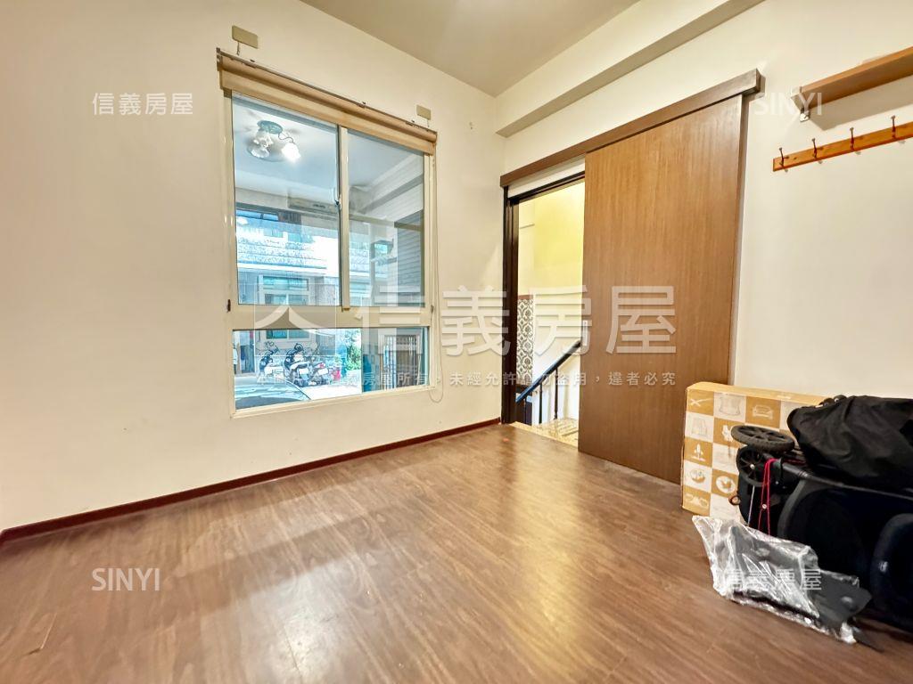 永新５米面寬質感車墅房屋室內格局與周邊環境