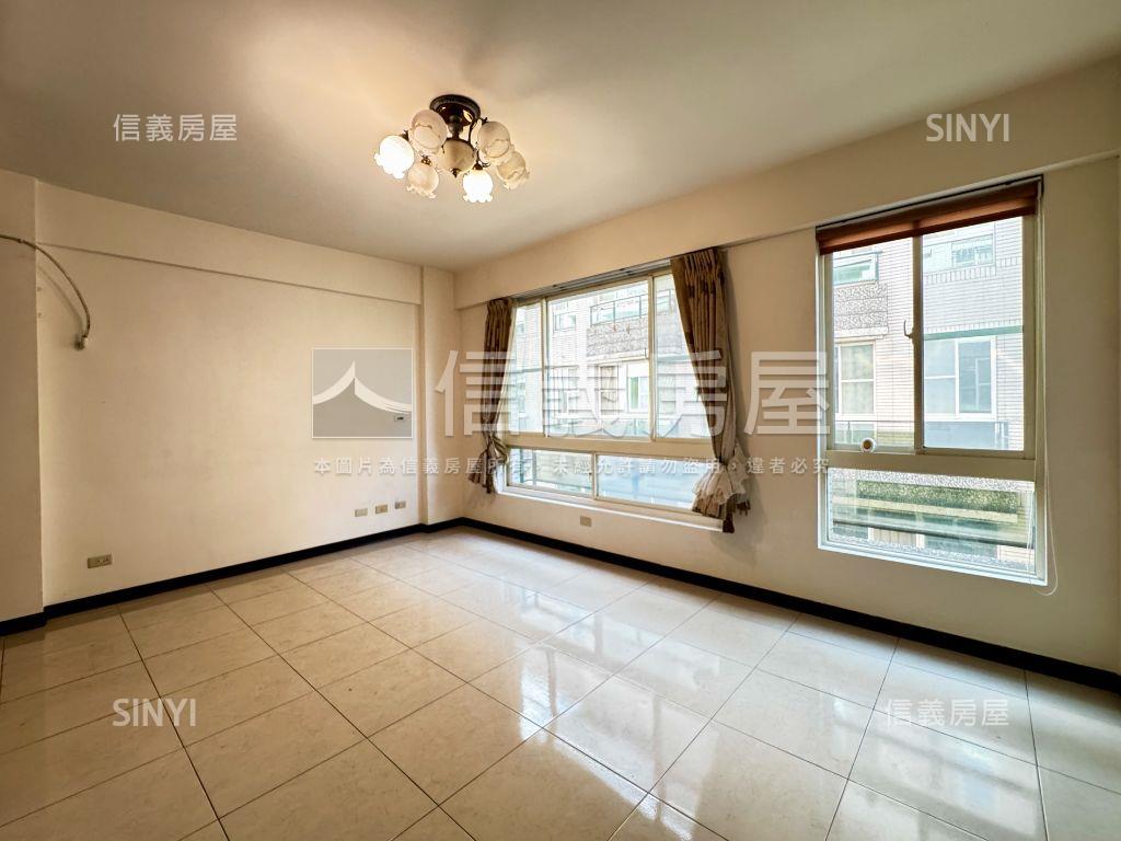 永新５米面寬質感車墅房屋室內格局與周邊環境