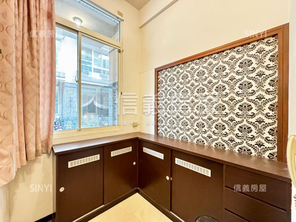 永新５米面寬質感車墅房屋室內格局與周邊環境