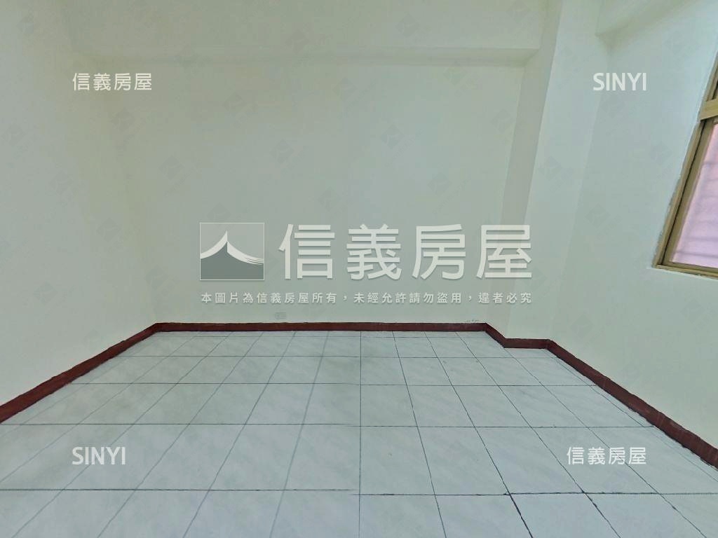 專任。近南樹林火車站一樓房屋室內格局與周邊環境