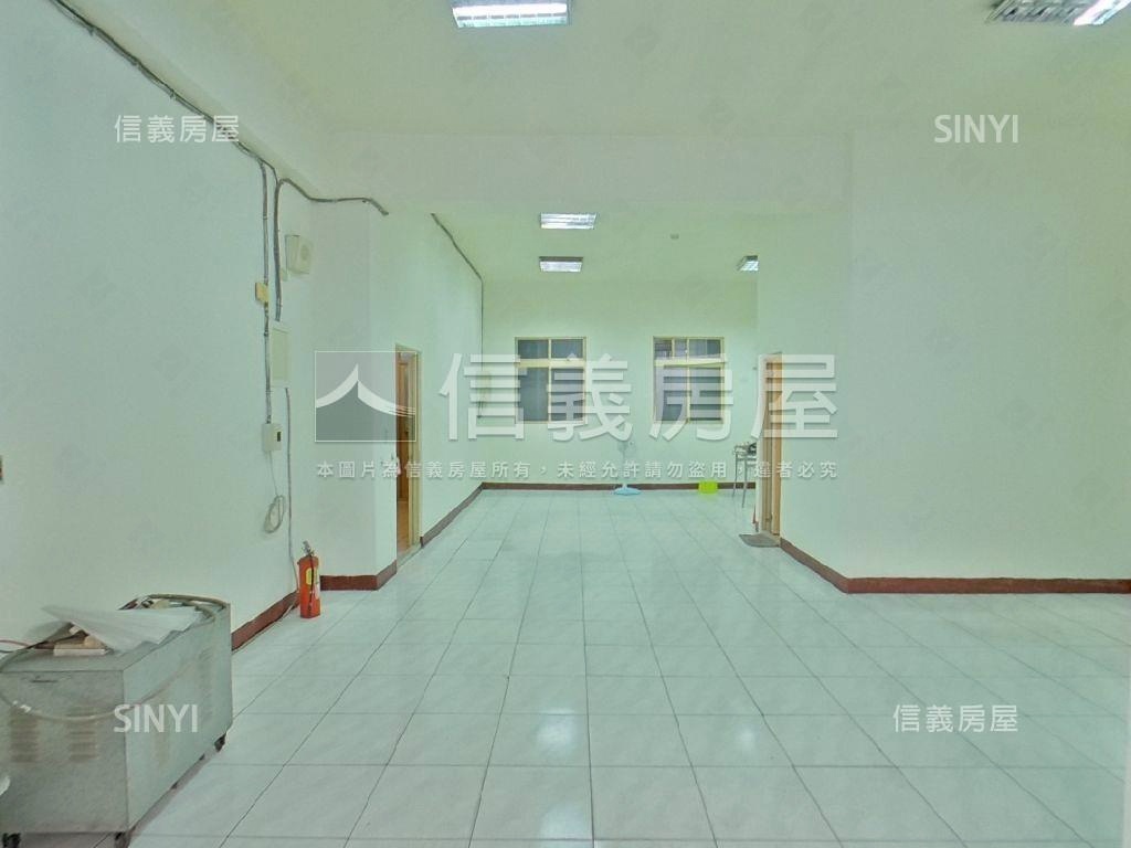 專任。近南樹林火車站一樓房屋室內格局與周邊環境