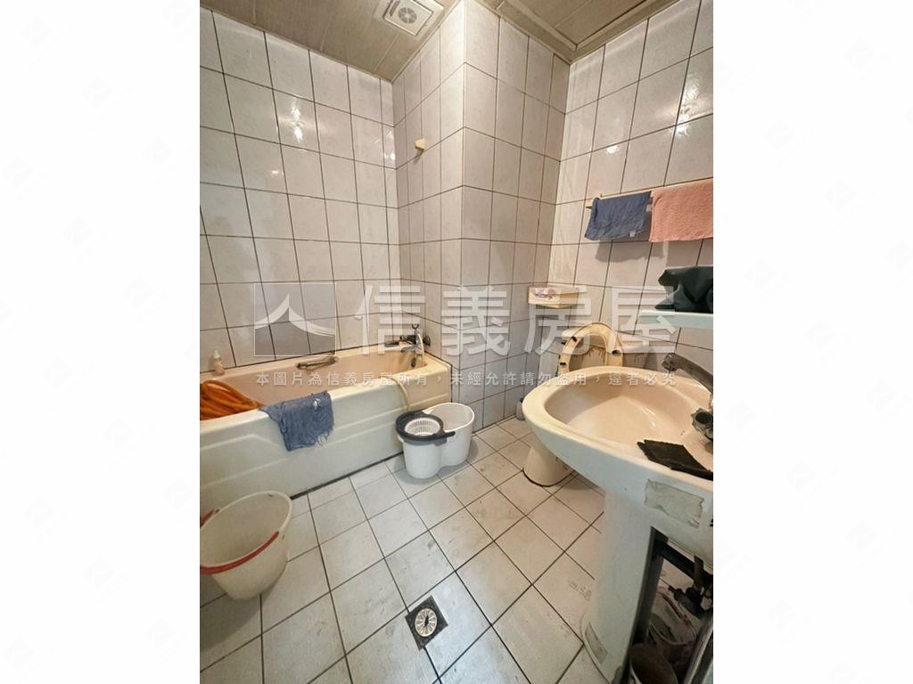 專任。近南樹林火車站一樓房屋室內格局與周邊環境