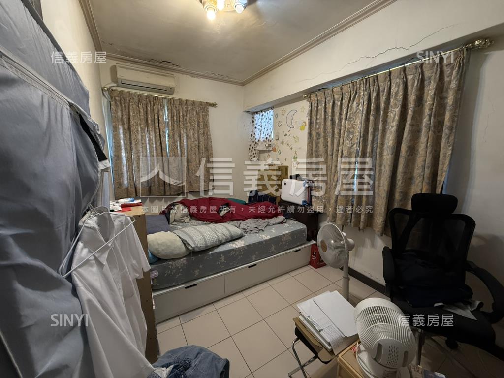 近公園電梯三房房屋室內格局與周邊環境