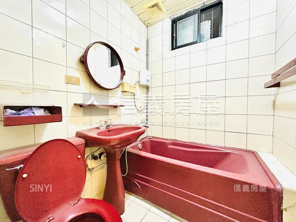 降價～民權西路站電梯三房房屋室內格局與周邊環境