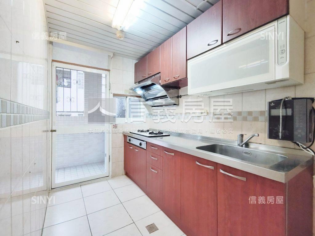 近園區近清大交大藍芽三房房屋室內格局與周邊環境