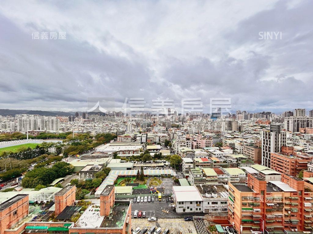 運動時代景觀兩房車位房屋室內格局與周邊環境