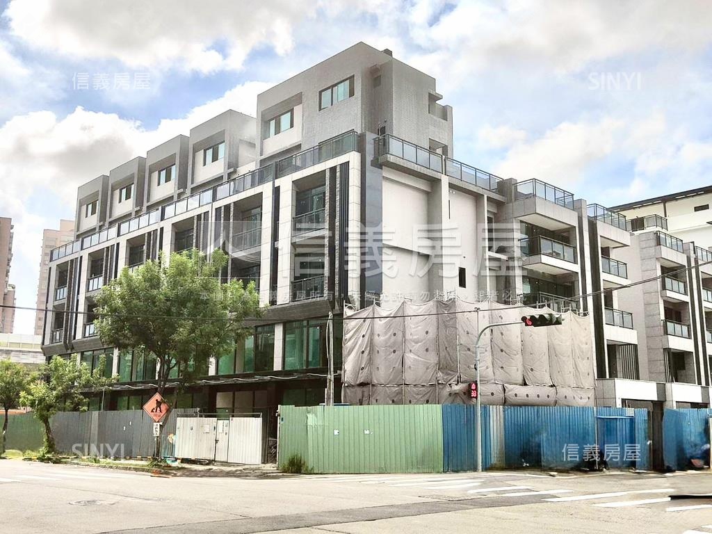首席雲端七質感透天店墅房屋室內格局與周邊環境