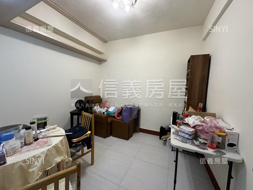 七段靜巷二樓美寓房屋室內格局與周邊環境