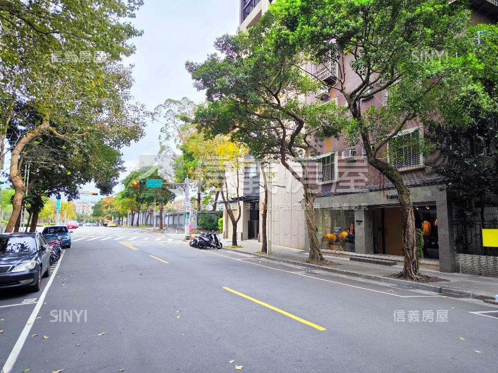 【專任】富錦街文創金店面房屋室內格局與周邊環境