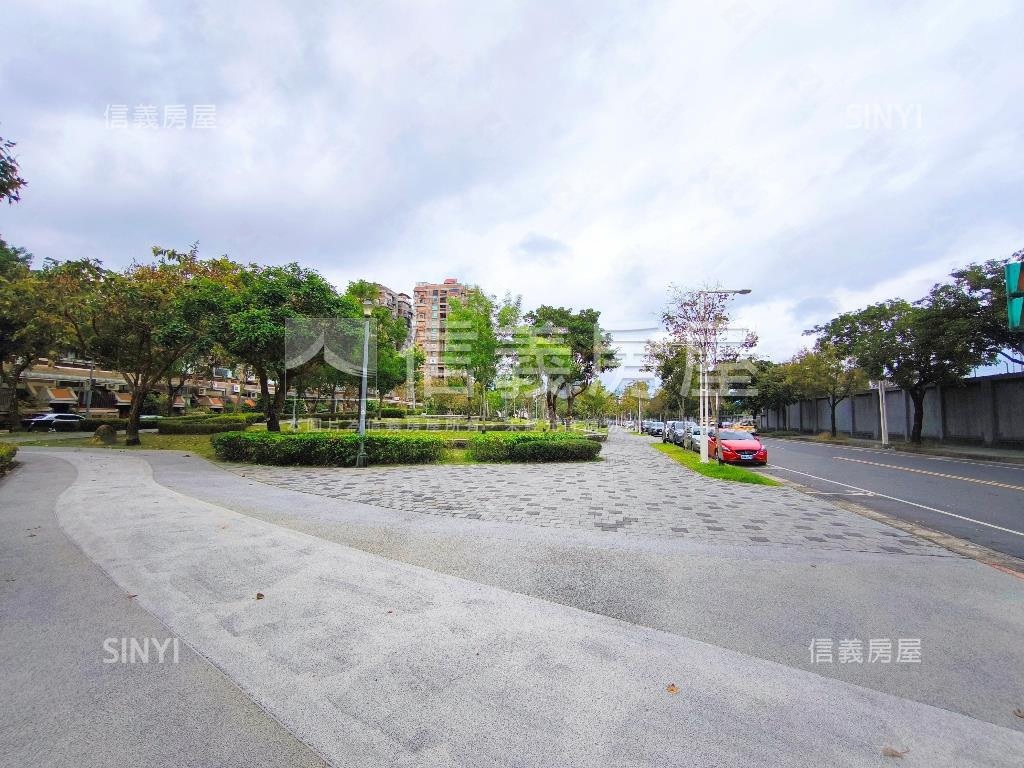 【專任】富錦街文創金店面房屋室內格局與周邊環境