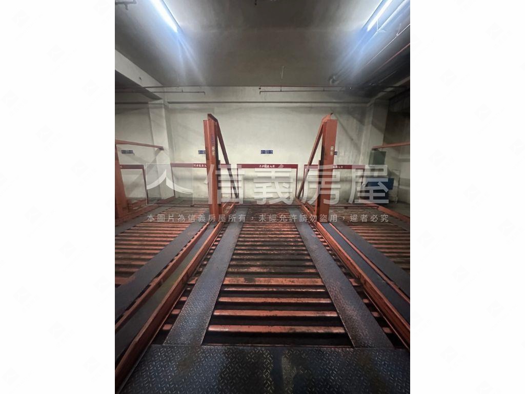 寶裕經貿大廈商辦房屋室內格局與周邊環境