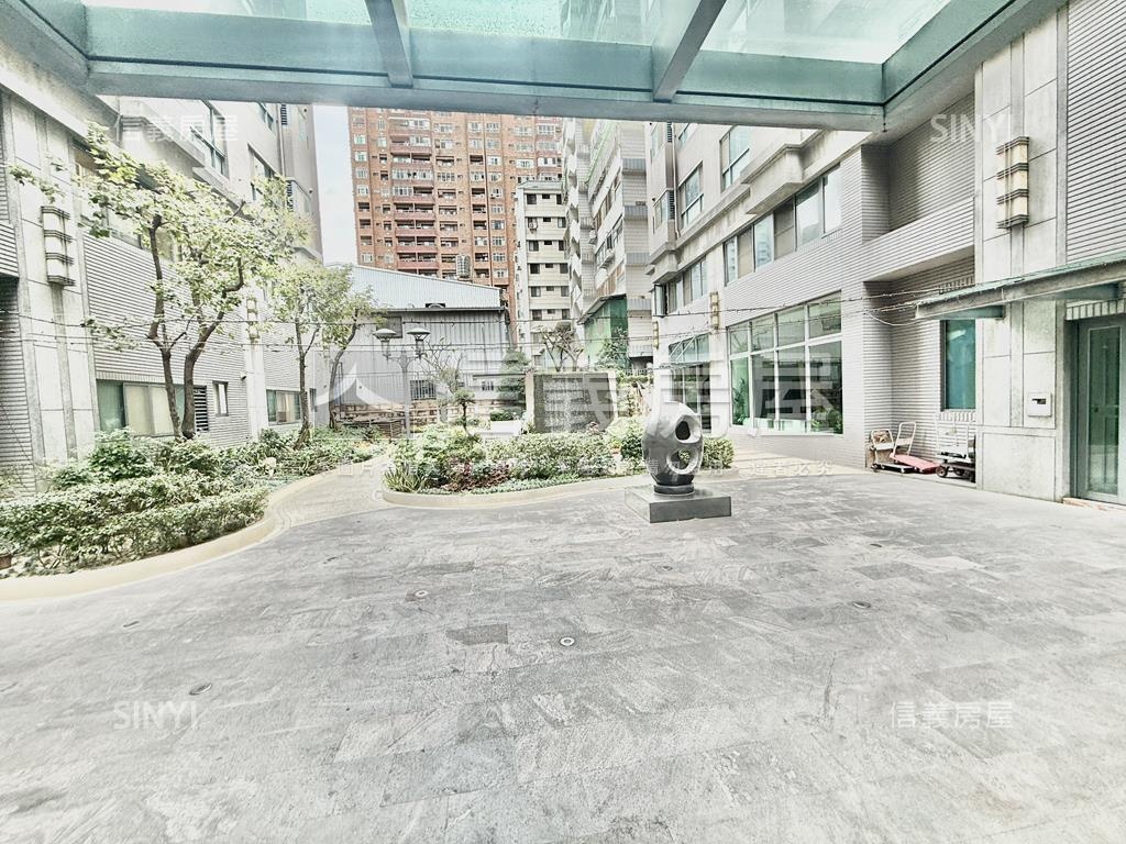 市政凱悅★邊間格局少釋出房屋室內格局與周邊環境