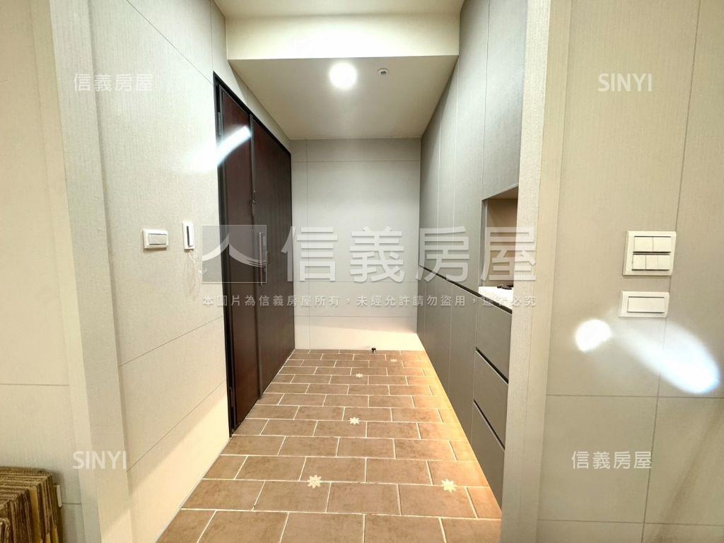 月光琉璃綠野景觀４房房屋室內格局與周邊環境