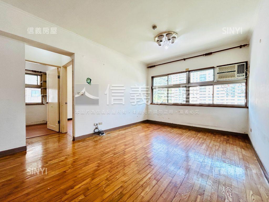 內湖站｜高樓邊間３房車位房屋室內格局與周邊環境