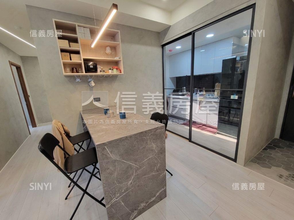 文華悅高樓裝潢美屋平車位房屋室內格局與周邊環境