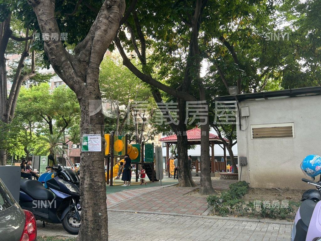 文華悅高樓裝潢美屋平車位房屋室內格局與周邊環境
