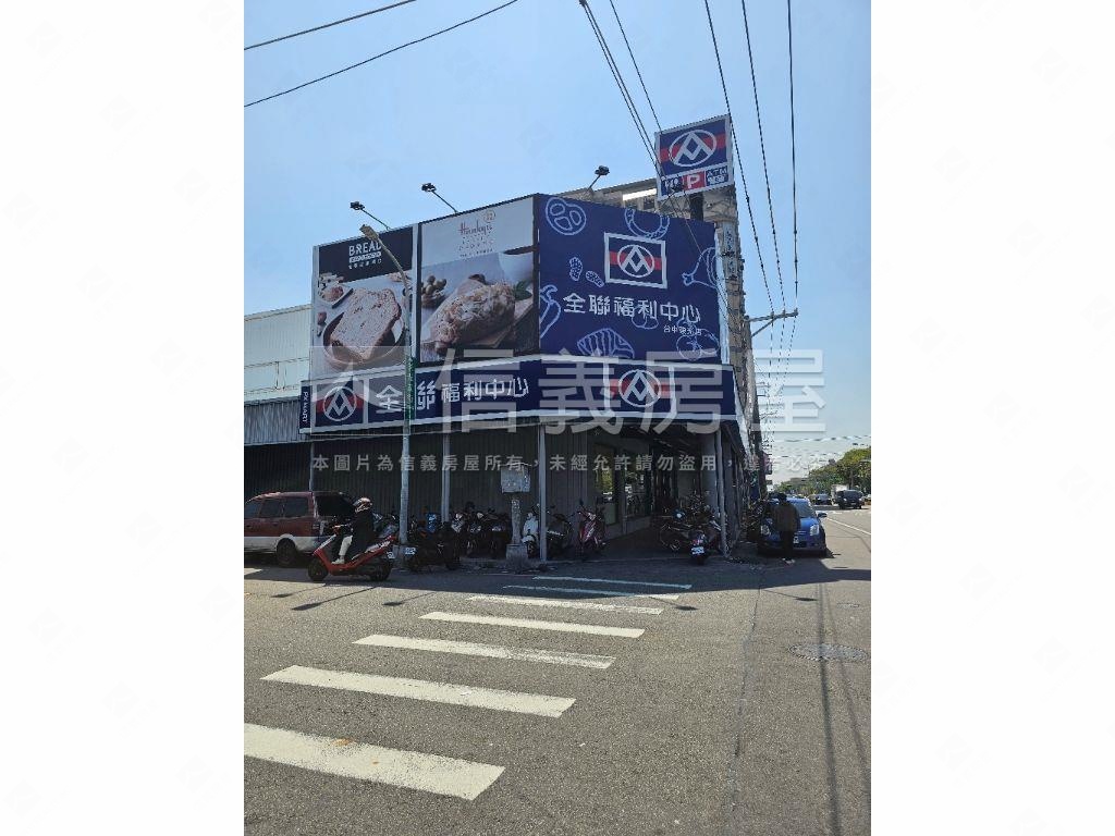 屋況全新！北區美三房車位房屋室內格局與周邊環境