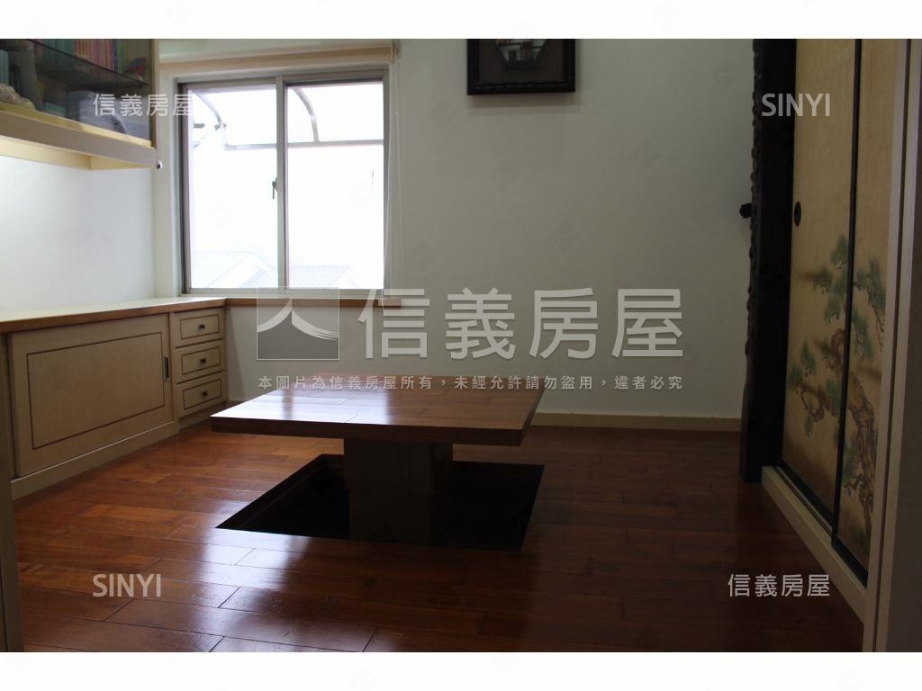 大台北華城特區庭院別墅房屋室內格局與周邊環境