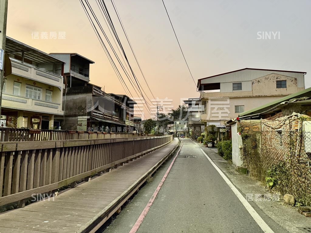 大樹四千坪農牧用地房屋室內格局與周邊環境