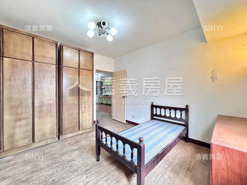 西屯路漢口商圈美公寓房屋室內格局與周邊環境