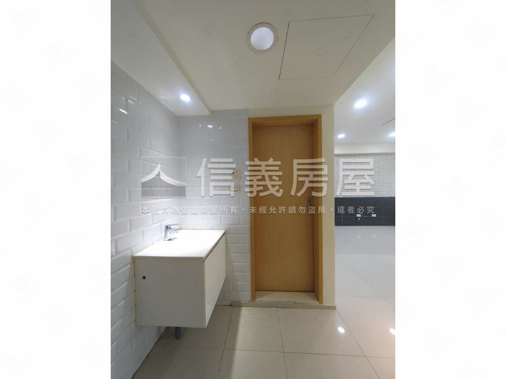 低總！忠孝敦化站方正邊間房屋室內格局與周邊環境