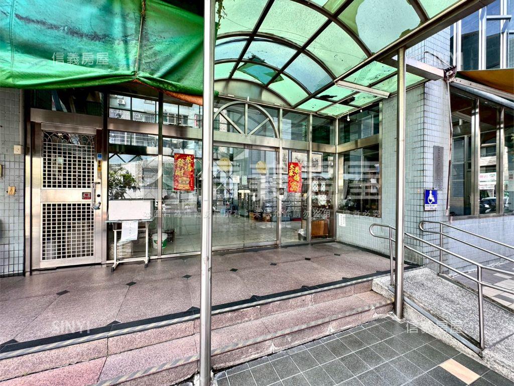 讚！近新高國小三房平車房屋室內格局與周邊環境
