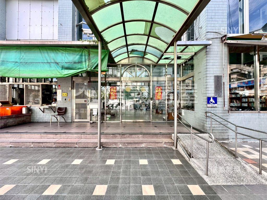 讚！近新高國小三房平車房屋室內格局與周邊環境