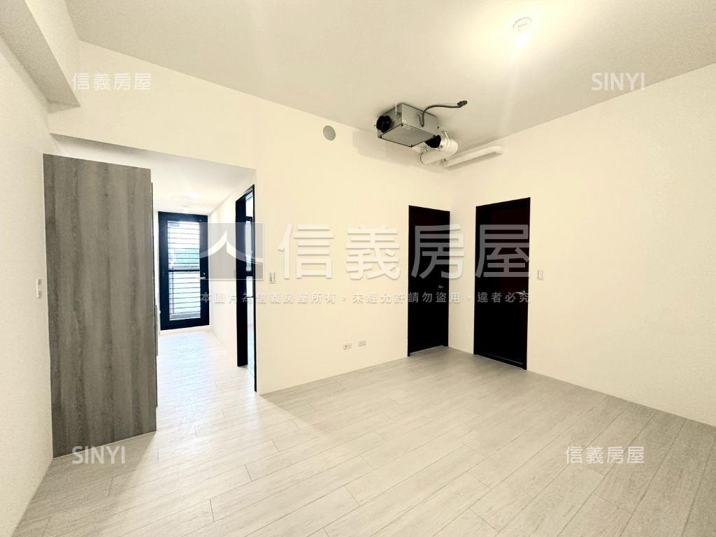 新潤花路溫馨兩房車位房屋室內格局與周邊環境