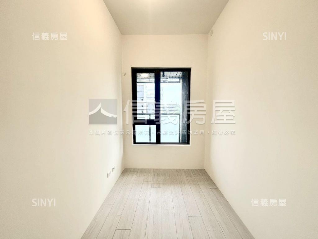 新潤花路溫馨兩房車位房屋室內格局與周邊環境