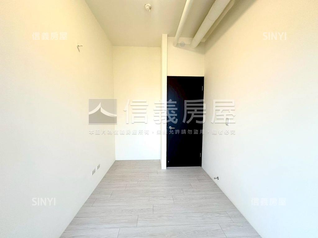 新潤花路溫馨兩房車位房屋室內格局與周邊環境