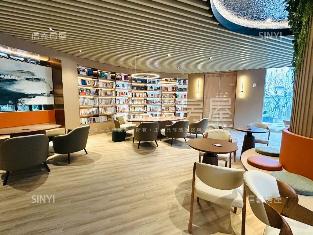 新潤花路溫馨兩房車位房屋室內格局與周邊環境