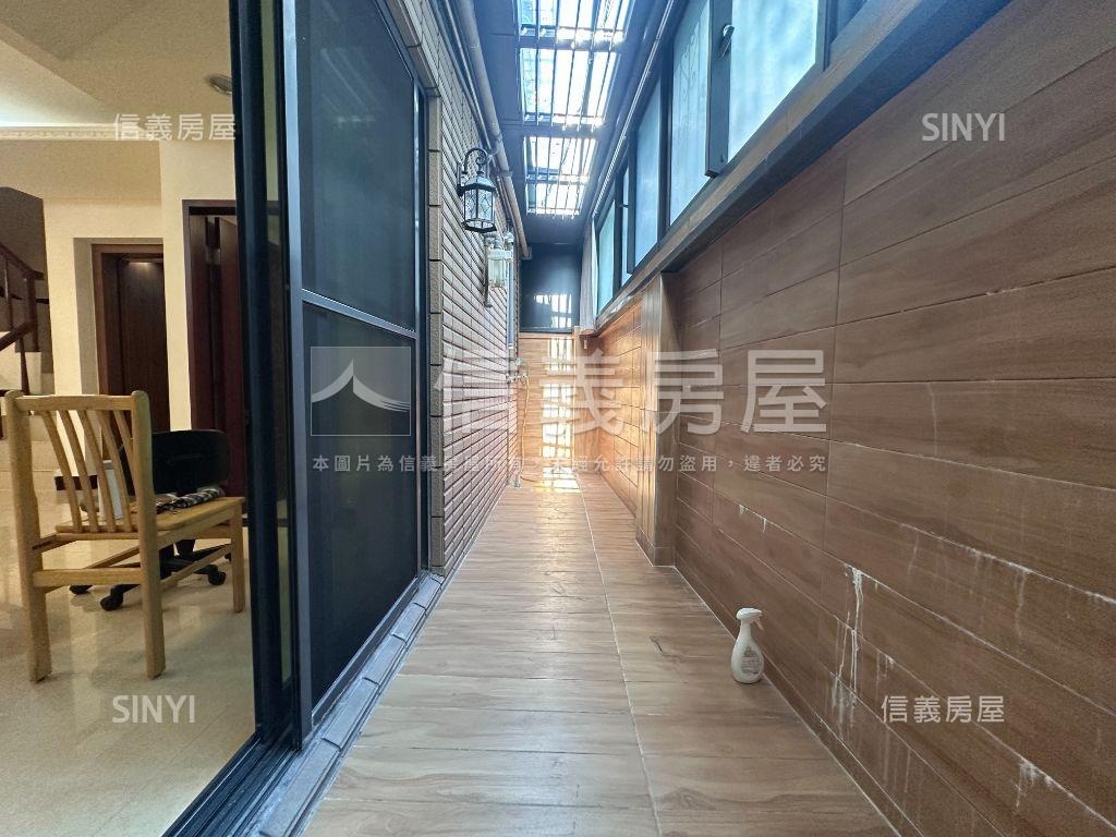 翡冷翠大器電梯透天房屋室內格局與周邊環境