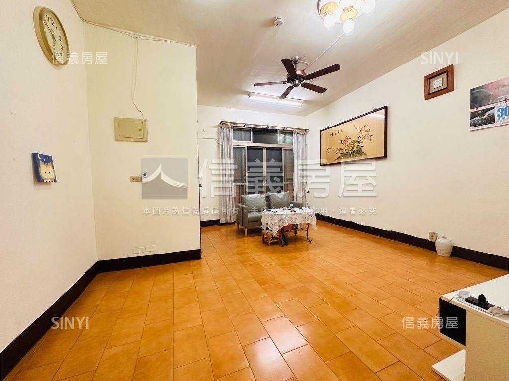 龜山優美公寓非頂樓兩房房屋室內格局與周邊環境