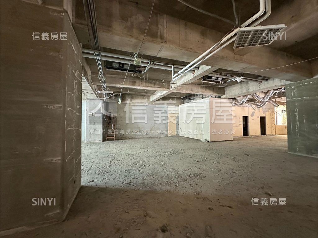 台灣科技總部店面房屋室內格局與周邊環境