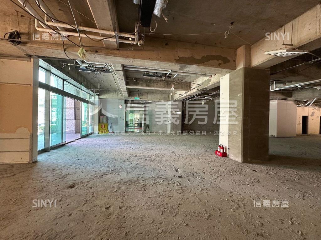 台灣科技總部店面房屋室內格局與周邊環境