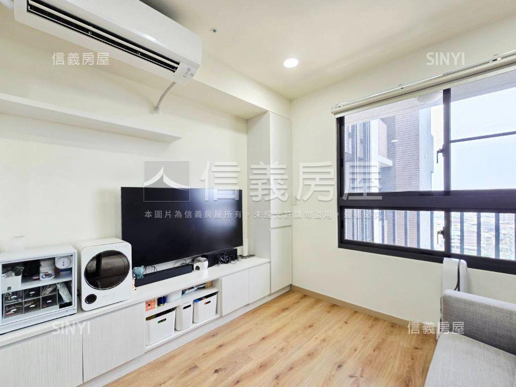 專任兩房附車位找我談就對房屋室內格局與周邊環境