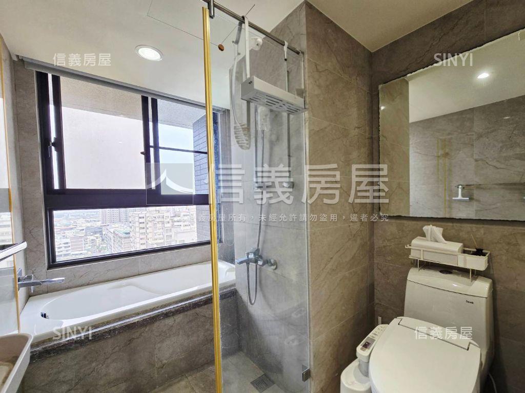 專任兩房附車位找我談就對房屋室內格局與周邊環境