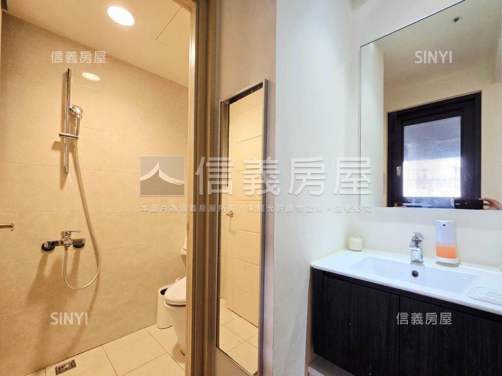 專任兩房附車位找我談就對房屋室內格局與周邊環境