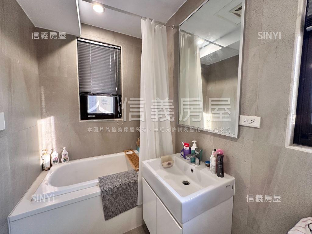 百昱★精美三房附雙平車★房屋室內格局與周邊環境